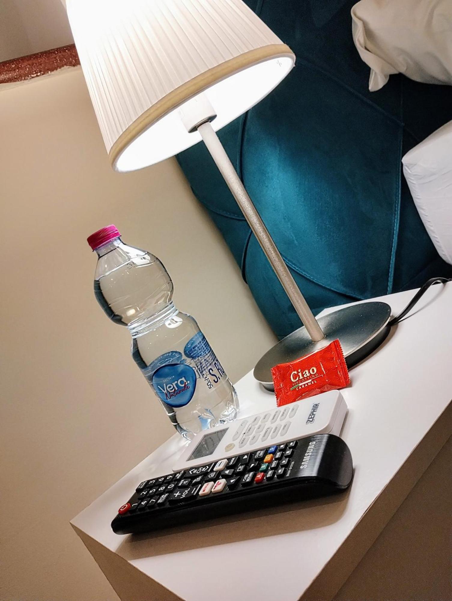 Suleima B&B Messina Centro ภายนอก รูปภาพ